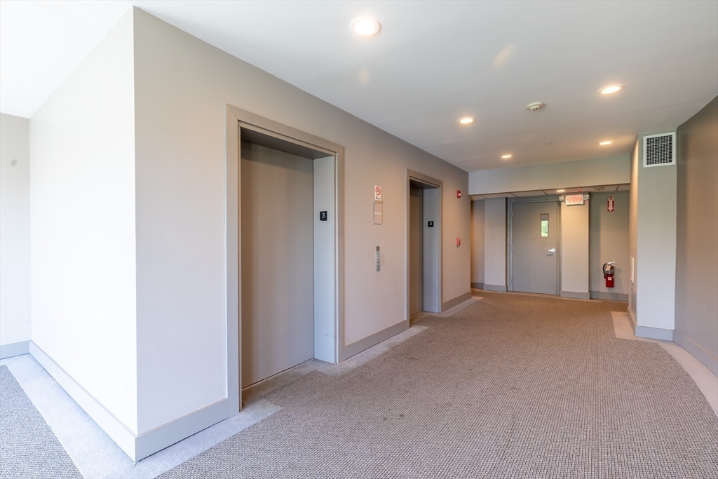 533 Cambridge St 310