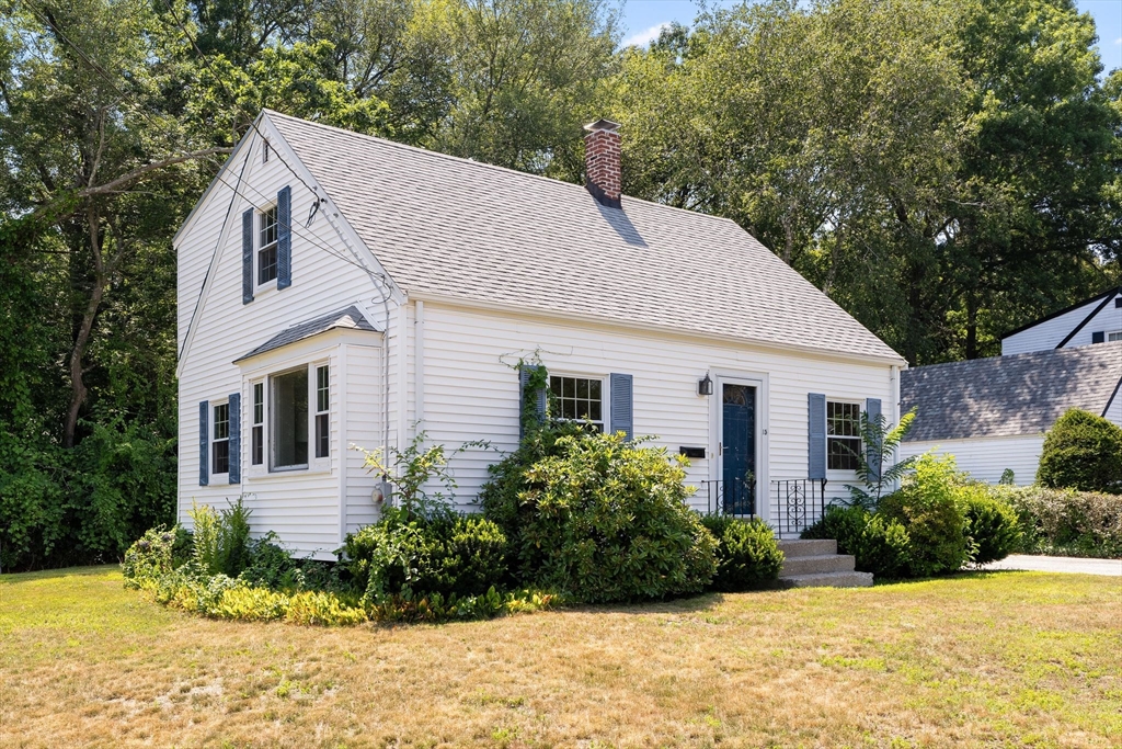 15 Indian Hill Rd