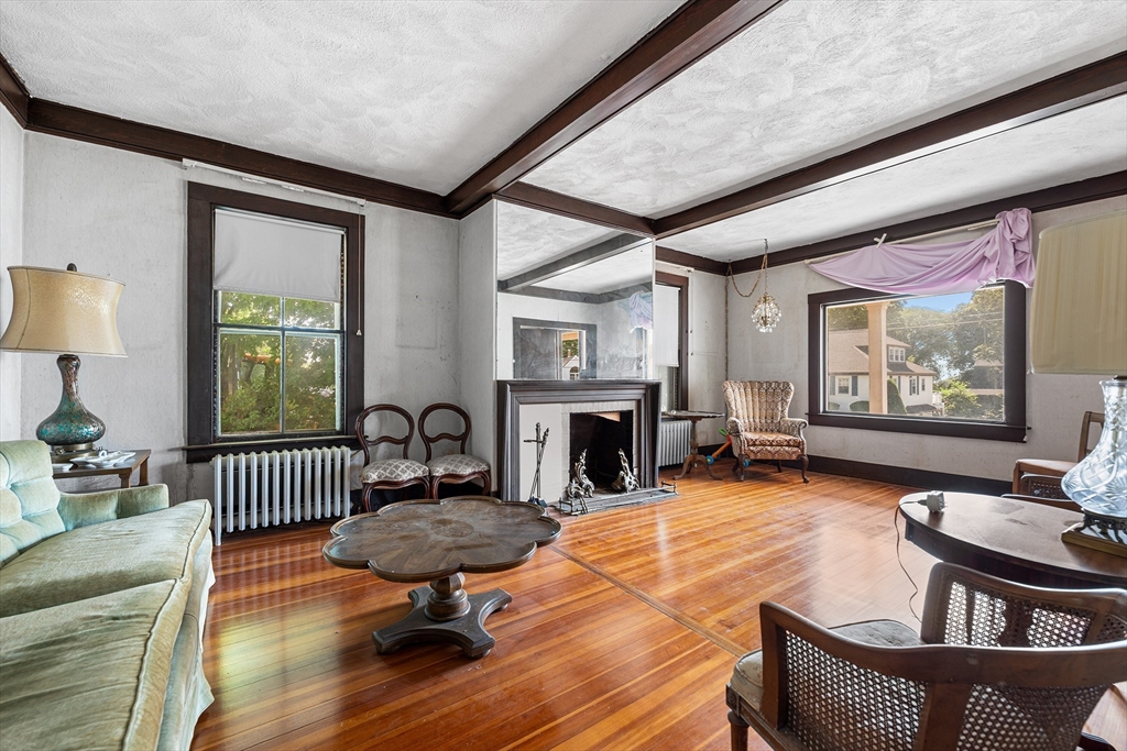 45 Beach Road