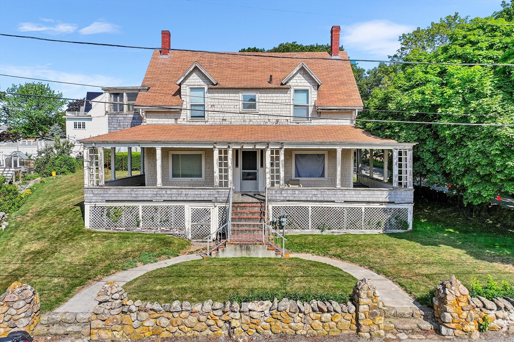 45 Beach Road