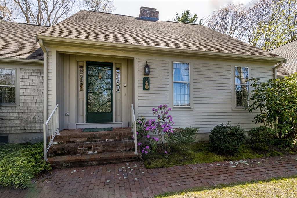53 Wingfoot Dr