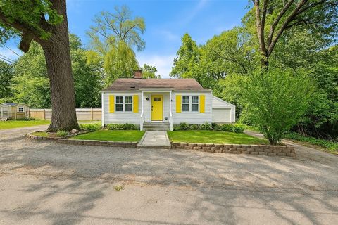 41&39 Indiana Ave Cumberland RI 02864