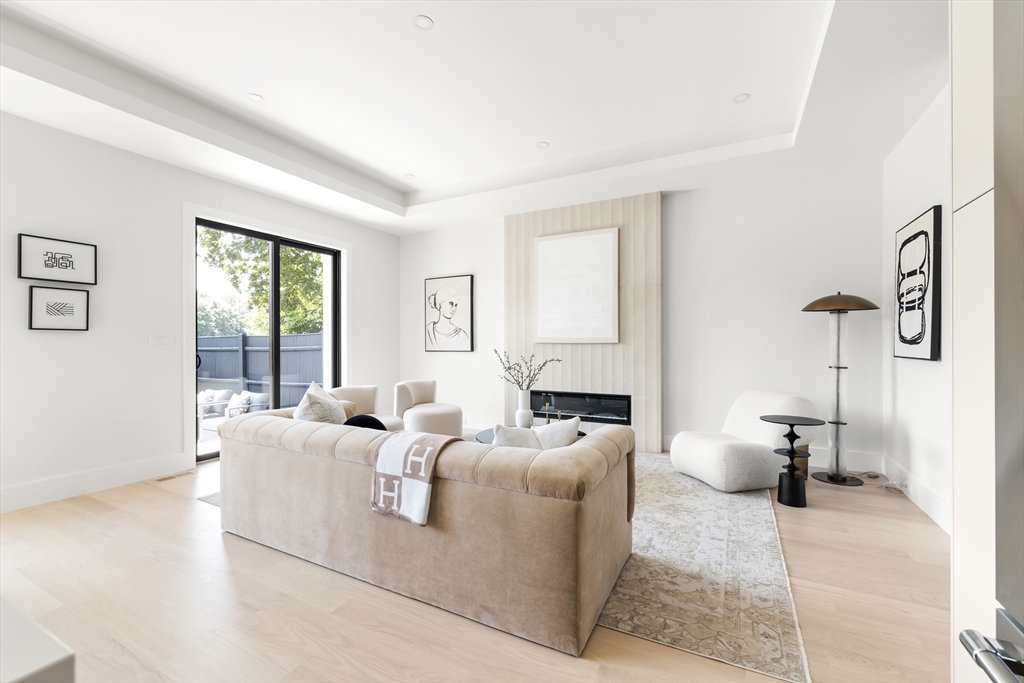 14-16 Irving St L