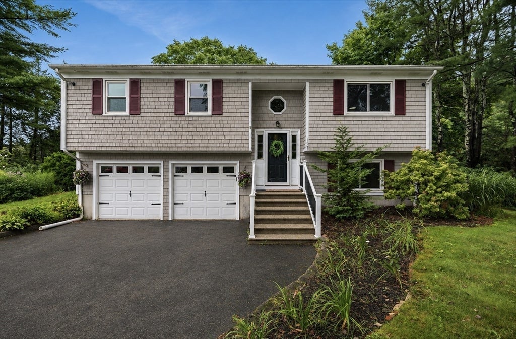 121 Dean St, Seekonk, MA, 121 Dean St, Seekonk, MA Photo #2