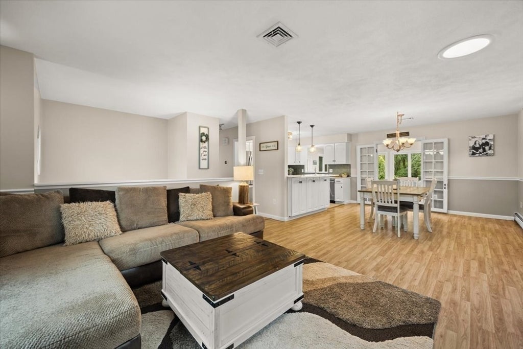 121 Dean St, Seekonk, MA, 121 Dean St, Seekonk, MA Photo #8