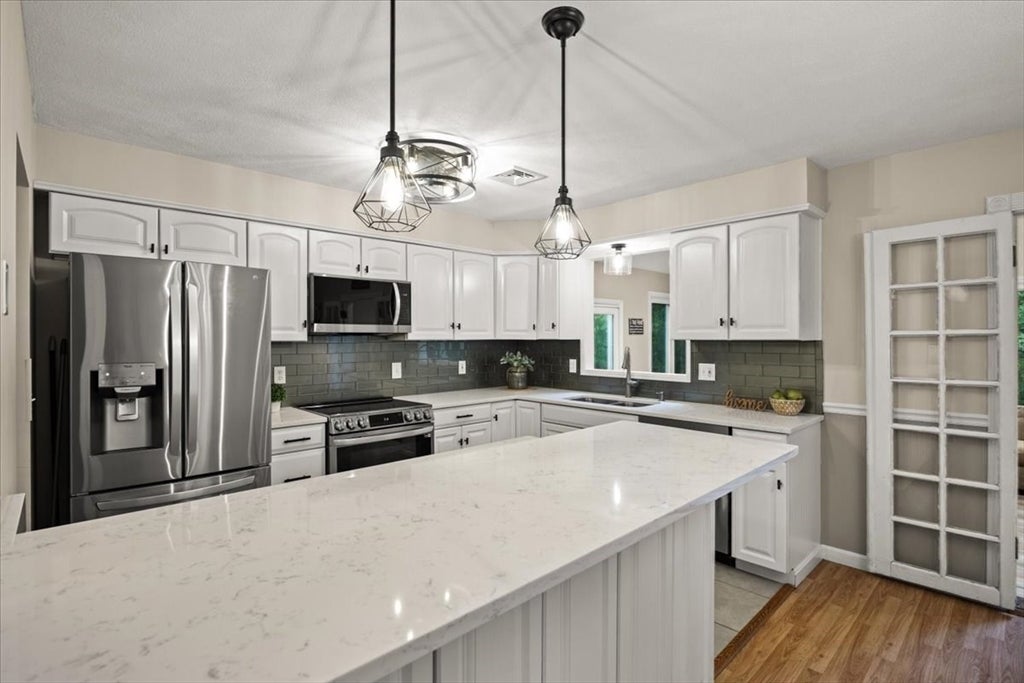 121 Dean St, Seekonk, MA, 121 Dean St, Seekonk, MA Photo #14