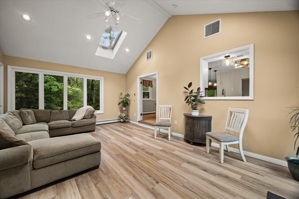 121 Dean St, Seekonk, MA, 121 Dean St, Seekonk, MA Photo #18