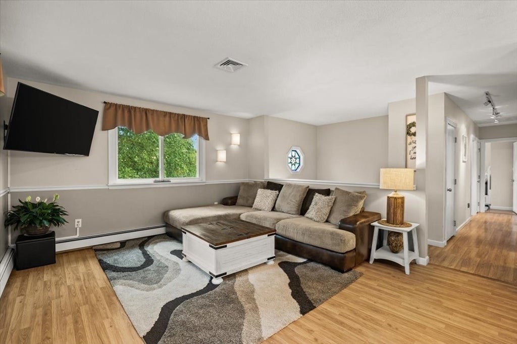 121 Dean St, Seekonk, MA, 121 Dean St, Seekonk, MA Photo #7