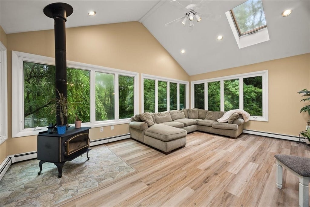 121 Dean St, Seekonk, MA, 121 Dean St, Seekonk, MA Photo #16