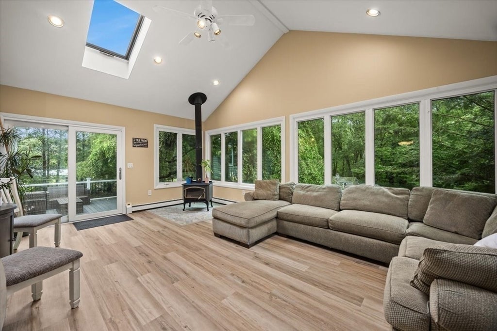 121 Dean St, Seekonk, MA, 121 Dean St, Seekonk, MA Photo #19