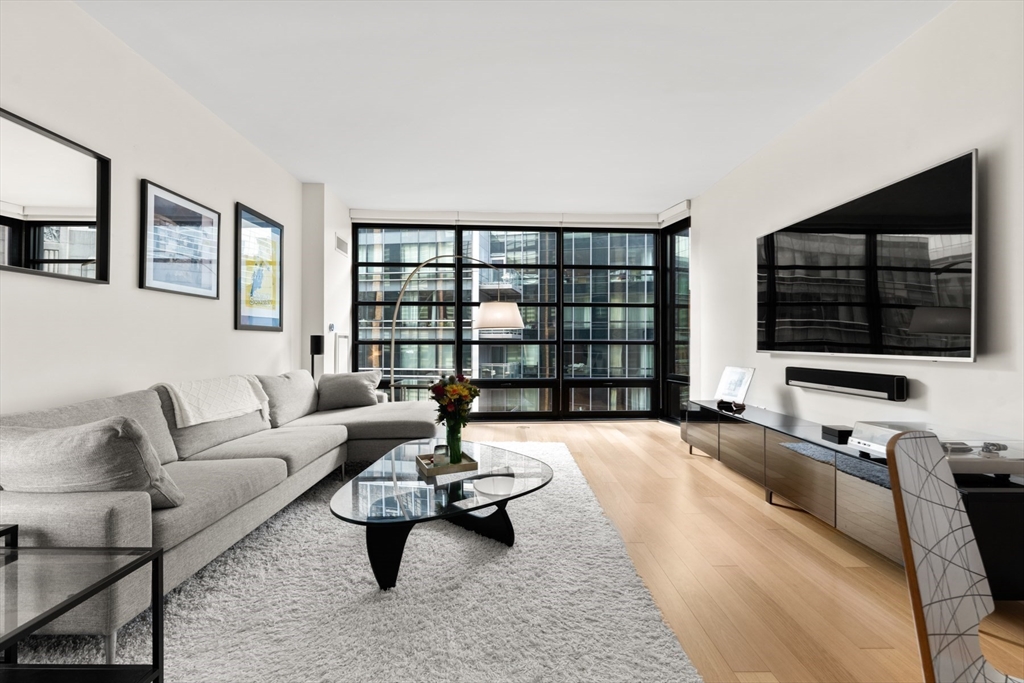 580 Washington St #611 Floor 6