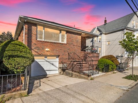 120 Sagamore Ave Chelsea MA 02150