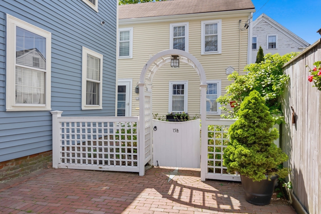 15 1/2 River Street, Salem, MA Photo #1