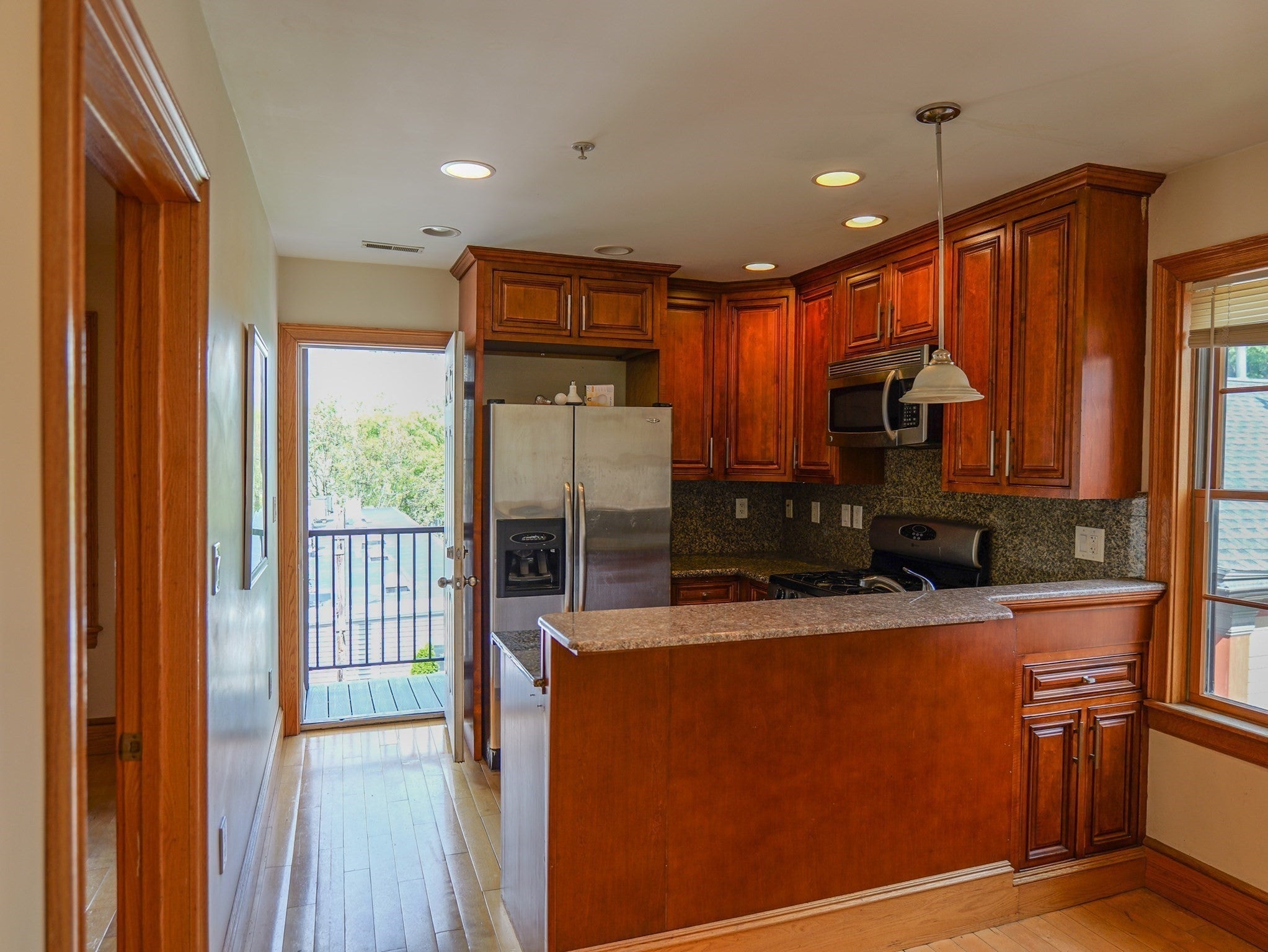 93 Gore St #3, Cambridge, MA, 93 Gore St #3, Cambridge, MA Photo #2