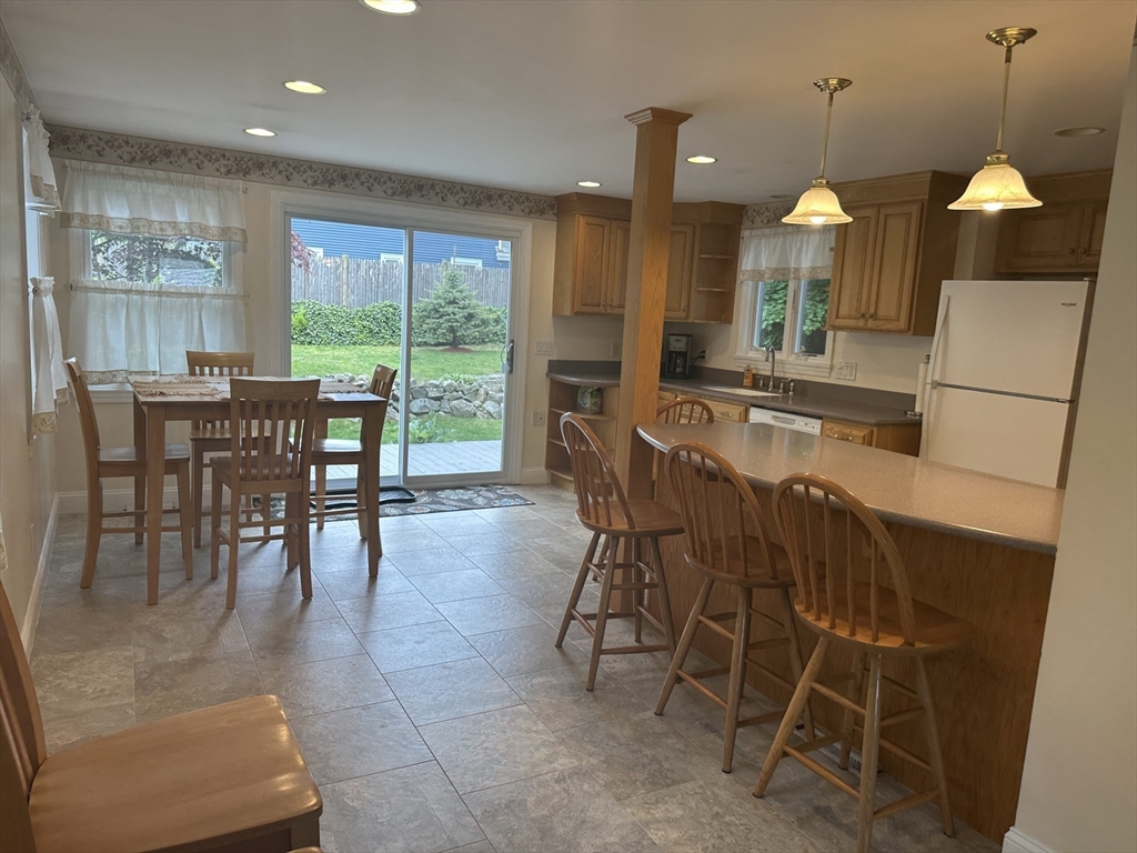 40 Elmwood Circle