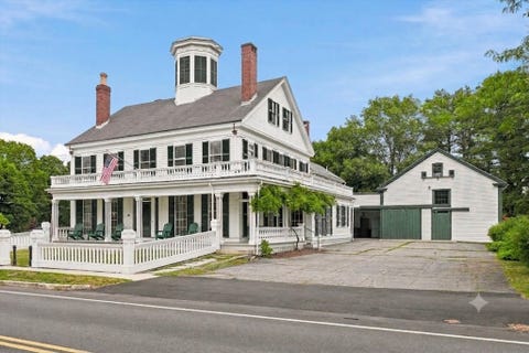 Photo of 266 Main St, North Andover, MA 01845 (MLS # 73540966)
