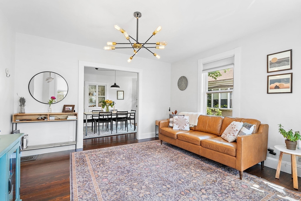 52 Beechwood Ave 2