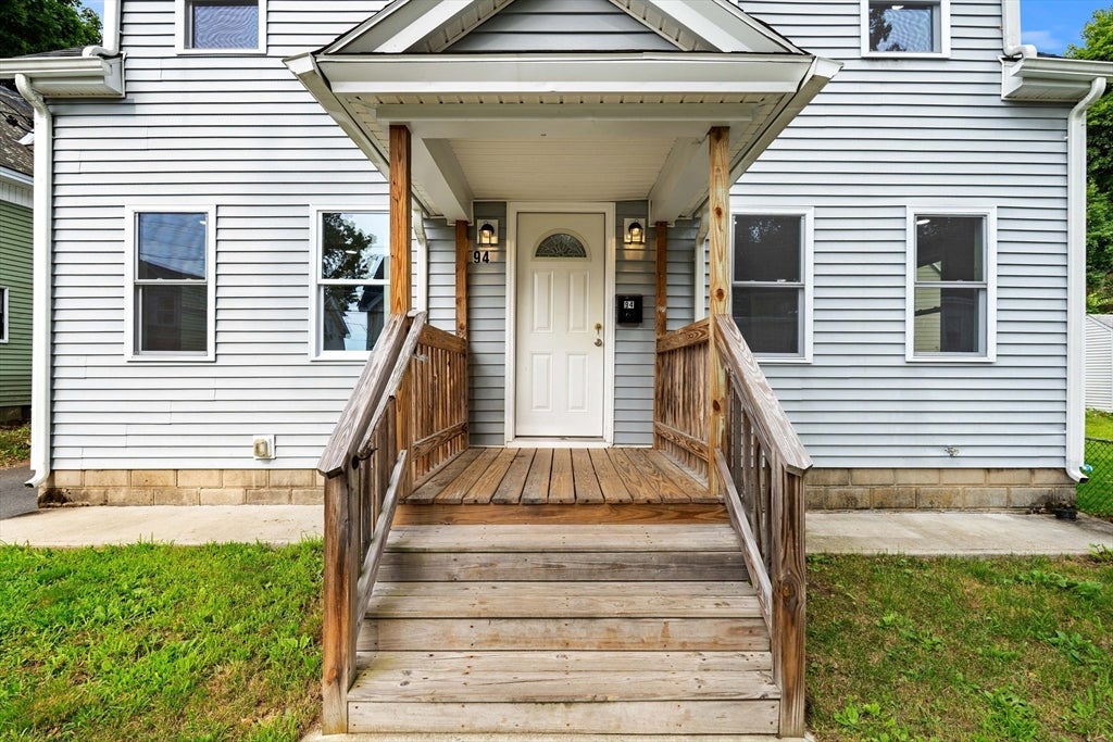 94 Pacific St, Fitchburg, MA, 94 Pacific St, Fitchburg, MA Photo #3