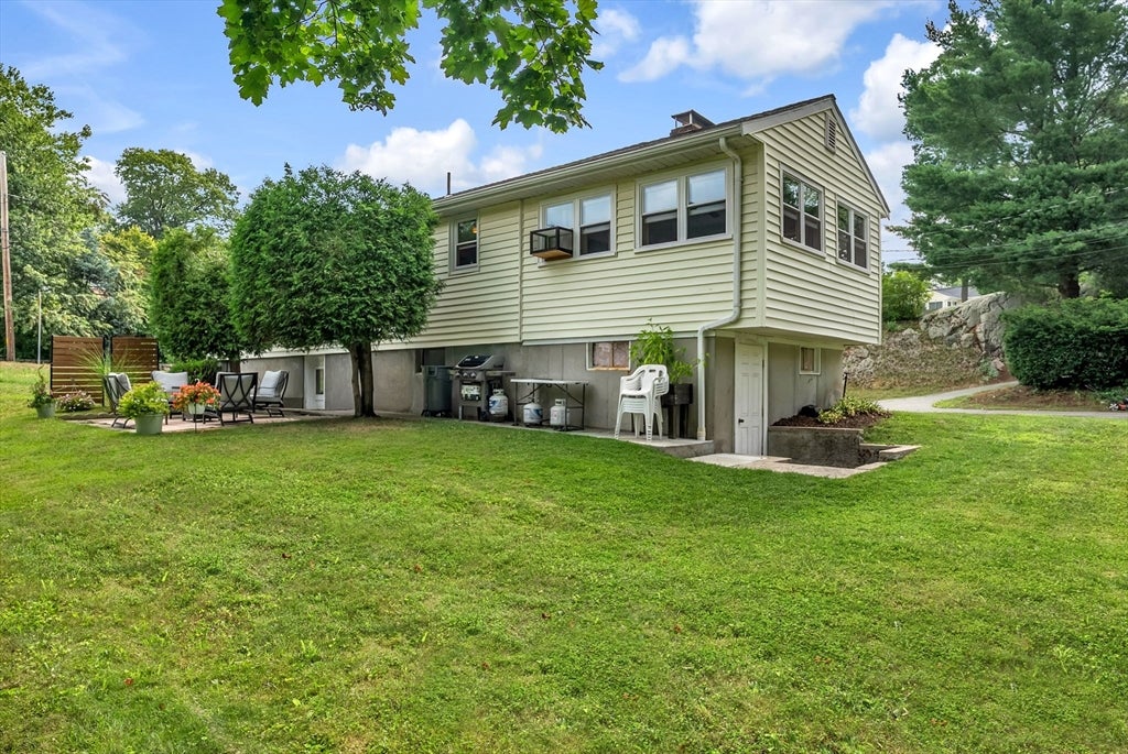 5 Walters Ave