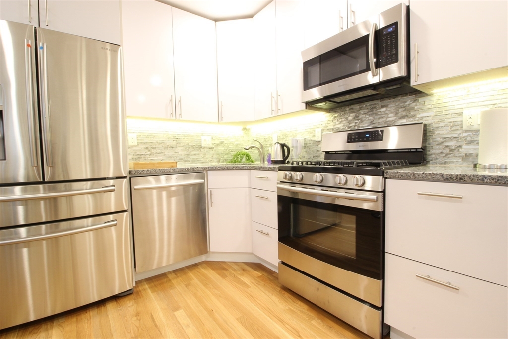 439 Cardinal Medeiros Ave #2, Cambridge, MA Photo #1