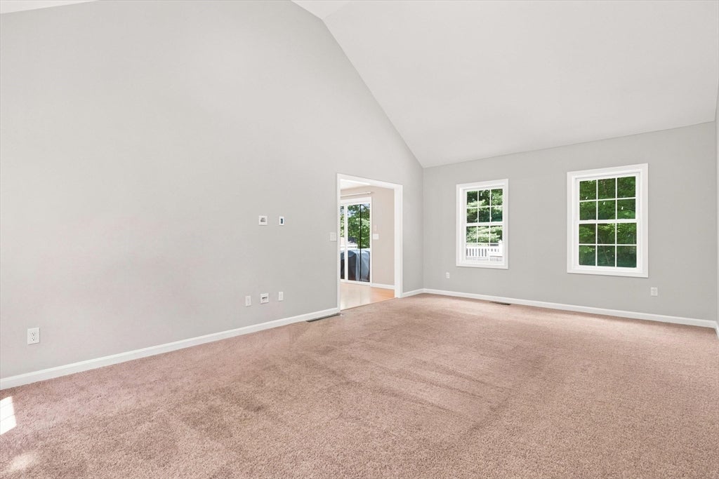 1725 Shirley Rd, Lancaster, MA Photo #14