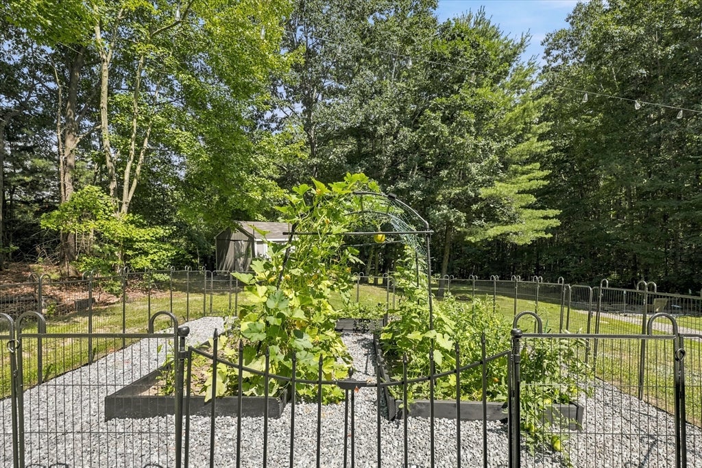 1725 Shirley Rd, Lancaster, MA Photo #34