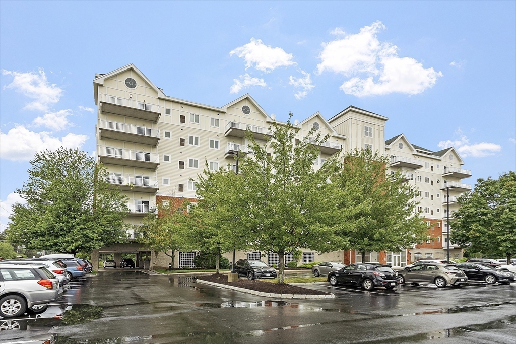 527 Pawtucket Blvd 206
