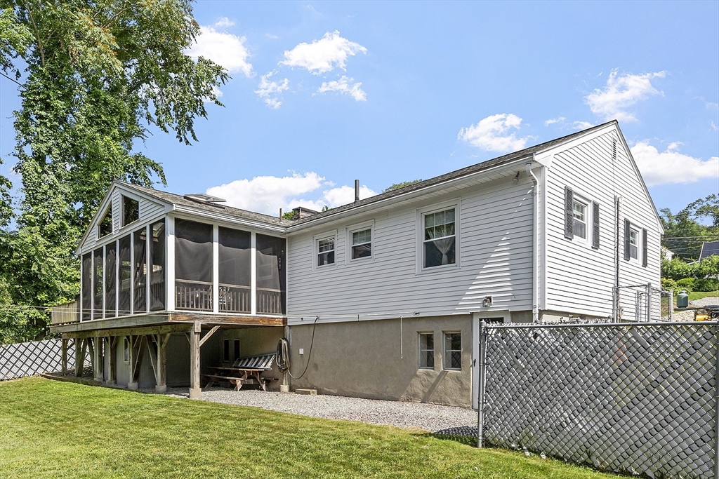 8 Janis Terrace