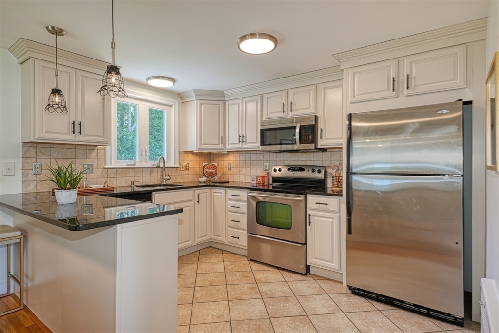 17 Pelham Rd