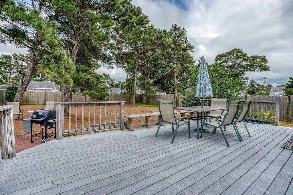 16 Lawrence Rd, Dennis, MA, 16 Lawrence Rd, Dennis, MA Photo #25