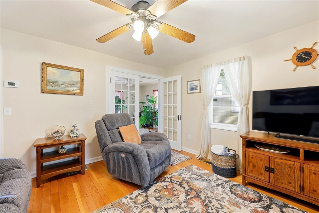 24 Dell Ave, Worcester, MA Photo #29