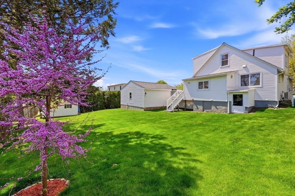 24 Dell Ave, Worcester, MA Photo #15