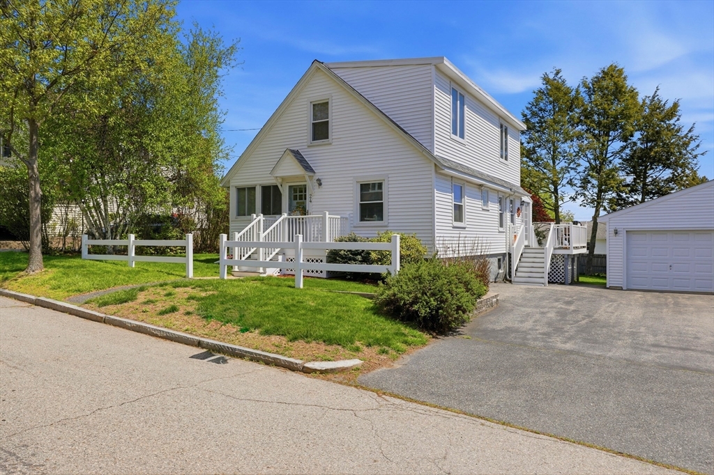 24 Dell Ave, Worcester, MA Photo #3