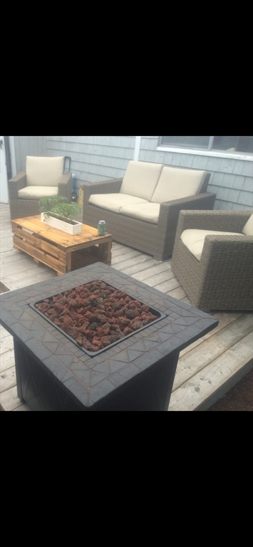 230 Old Wharf Road 291