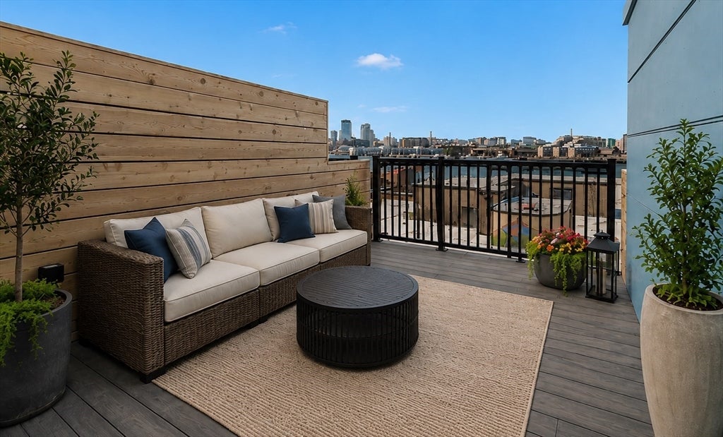 301 Border St #302, Boston, MA, 301 Border St #302, Boston, MA Photo #30