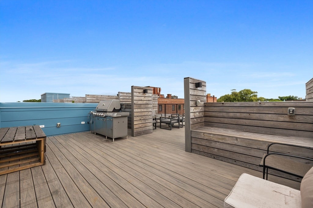 301 Border St #302, Boston, MA, 301 Border St #302, Boston, MA Photo #24