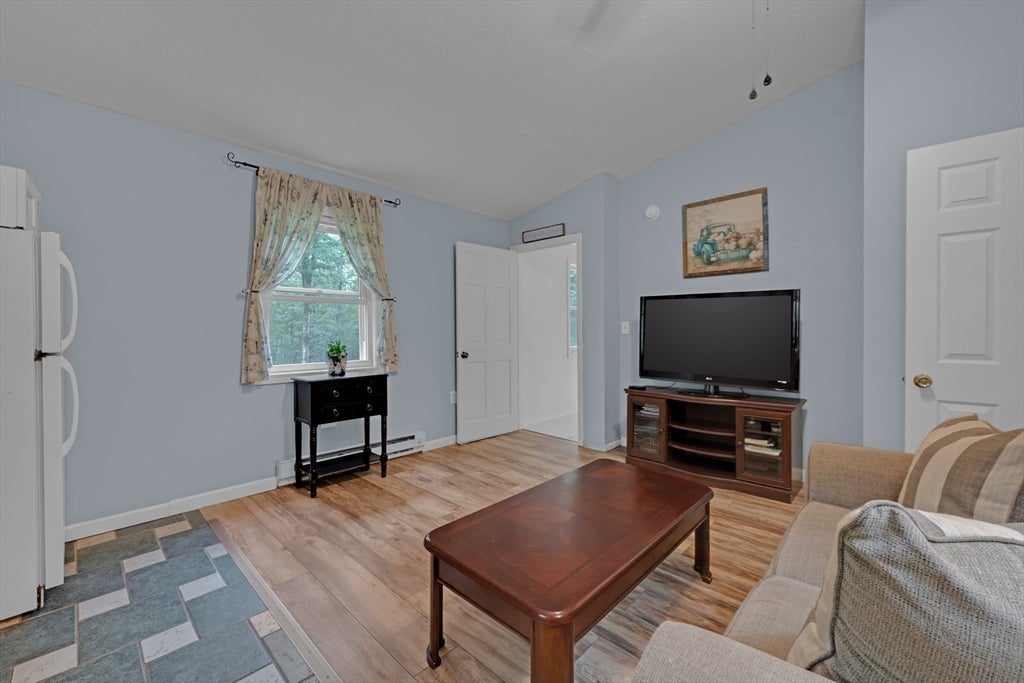 27 Redwood Dr, Princeton, MA, 27 Redwood Dr, Princeton, MA Photo #32