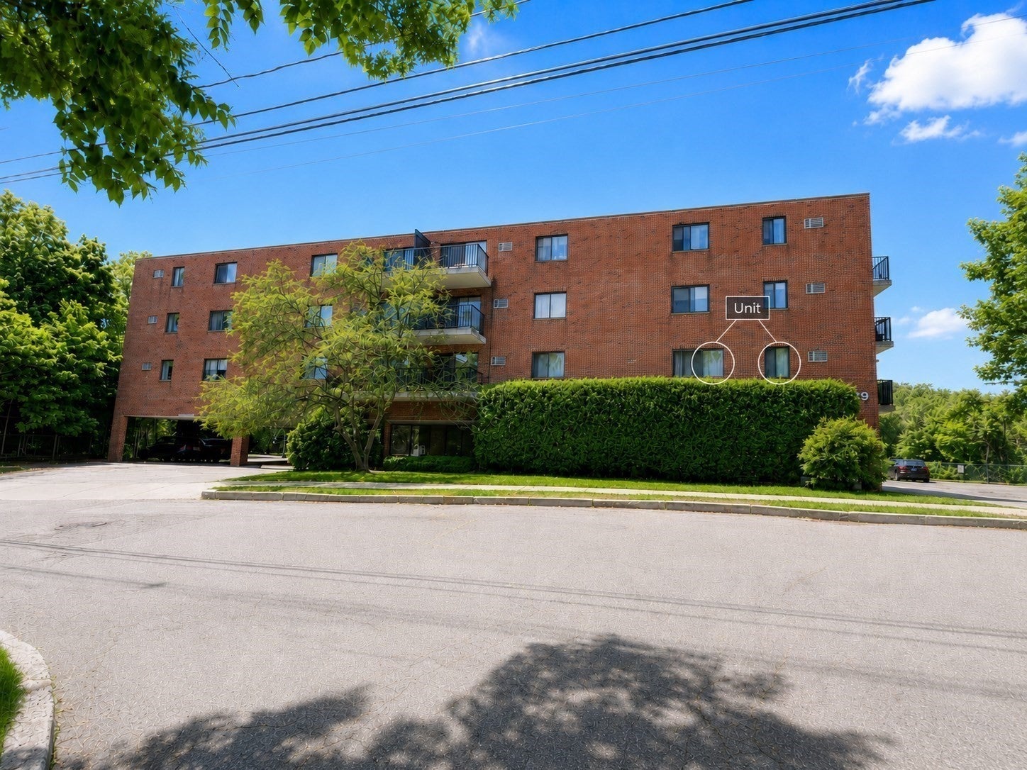 209 Riverview Ave 7, Newton MA 02466