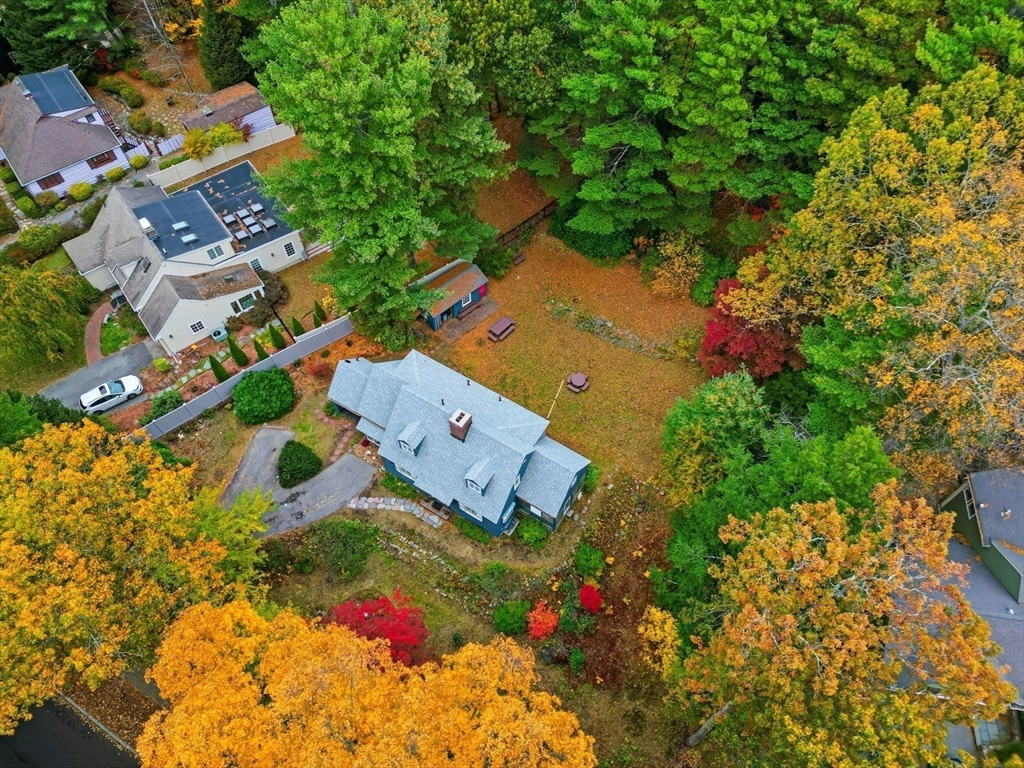 82 Hillcrest Parkway