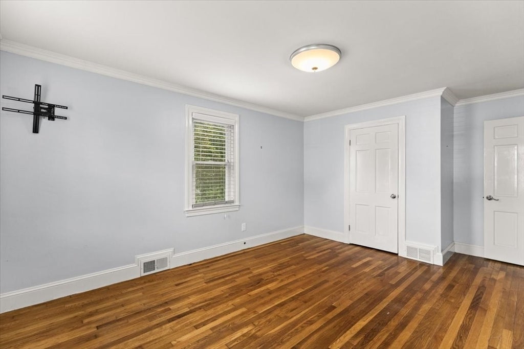 14 Whitehill St, Taunton, MA Photo #11