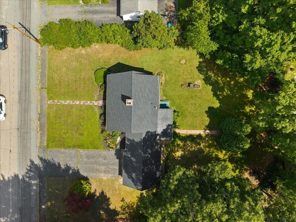 14 Whitehill St, Taunton, MA Photo #3