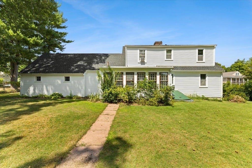 14 Whitehill St, Taunton, MA Photo #5