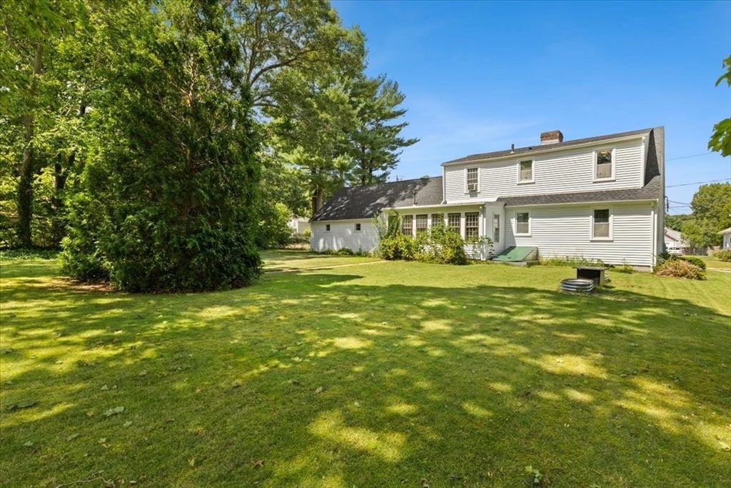 14 Whitehill St, Taunton, MA Photo #4