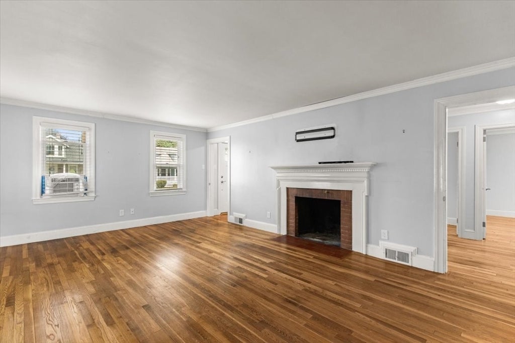14 Whitehill St, Taunton, MA Photo #8