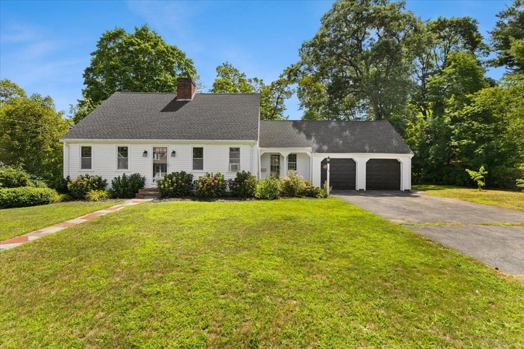 14 Whitehill St, Taunton, MA Photo #1