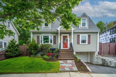 16 Melbourne Ave Newton MA 02460
