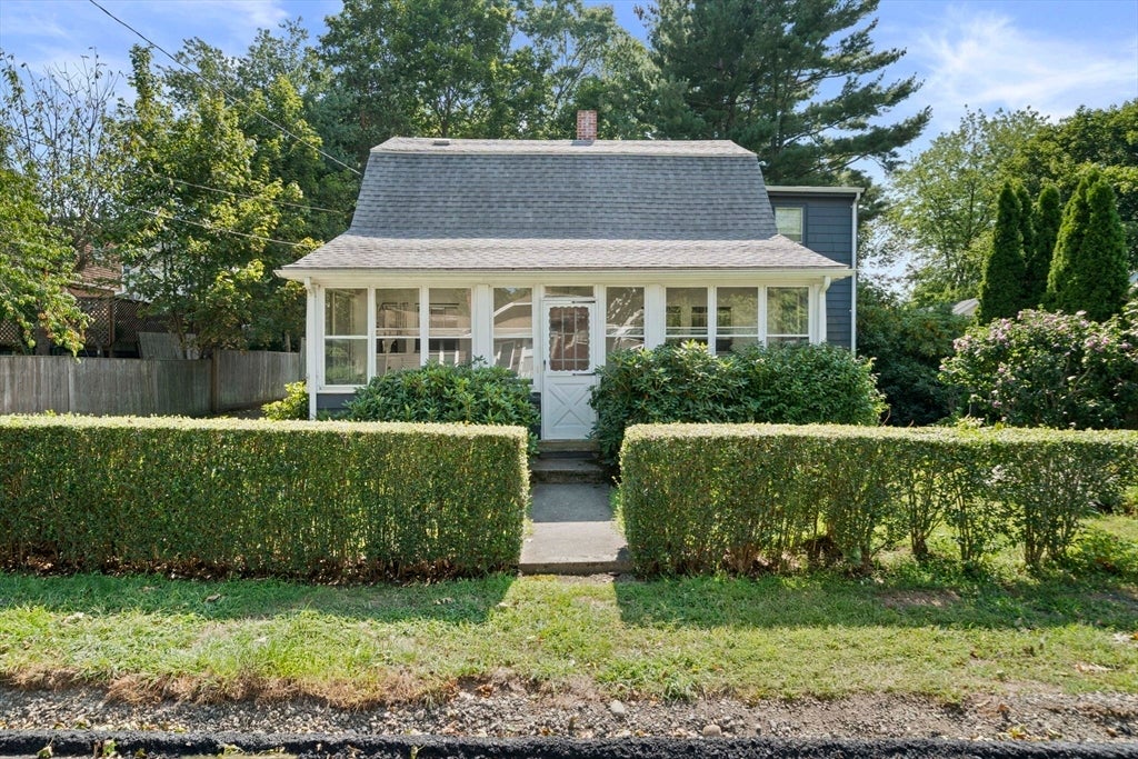 16 Alachua Rd, Weymouth, MA Photo #1
