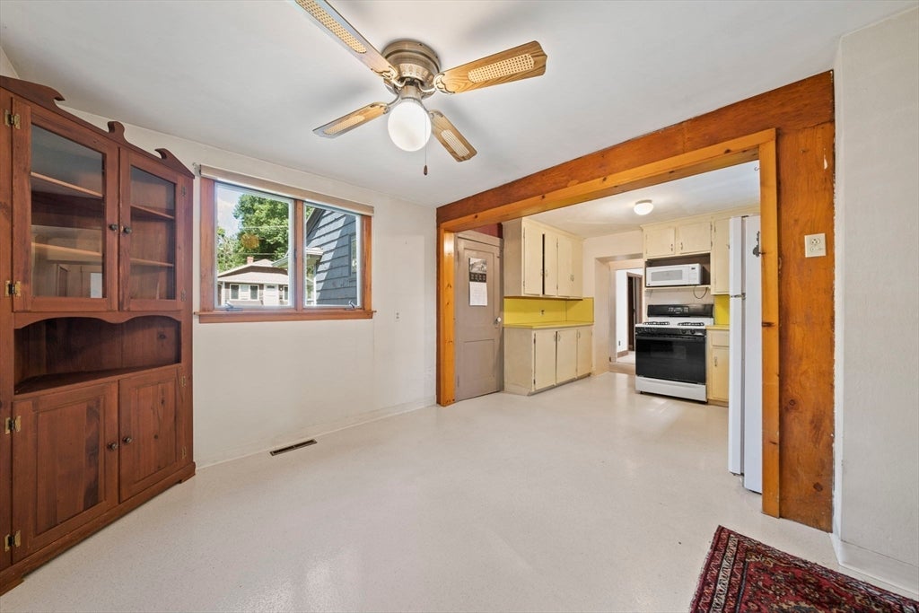 16 Alachua Rd, Weymouth, MA Photo #7