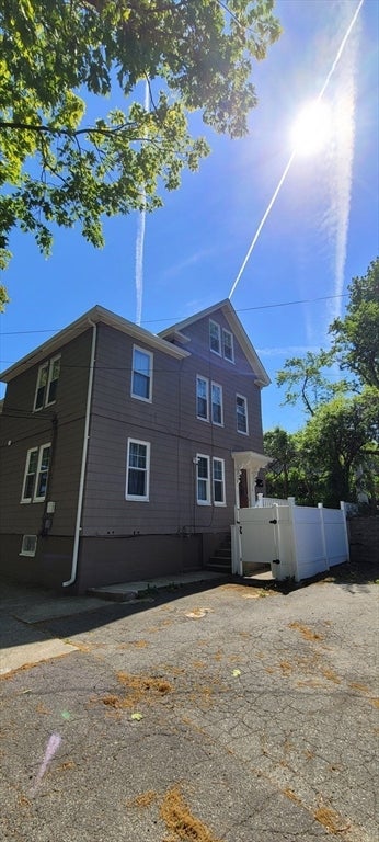 10 Pratt St #1, Salem, MA Photo #22