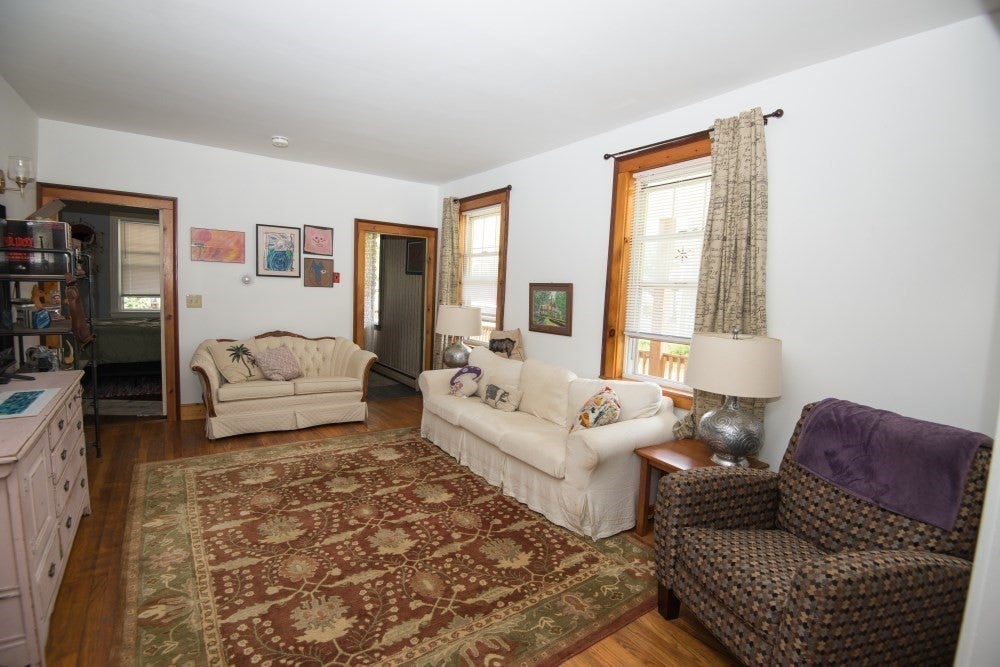 11 Maple St, Chester, MA Photo #10